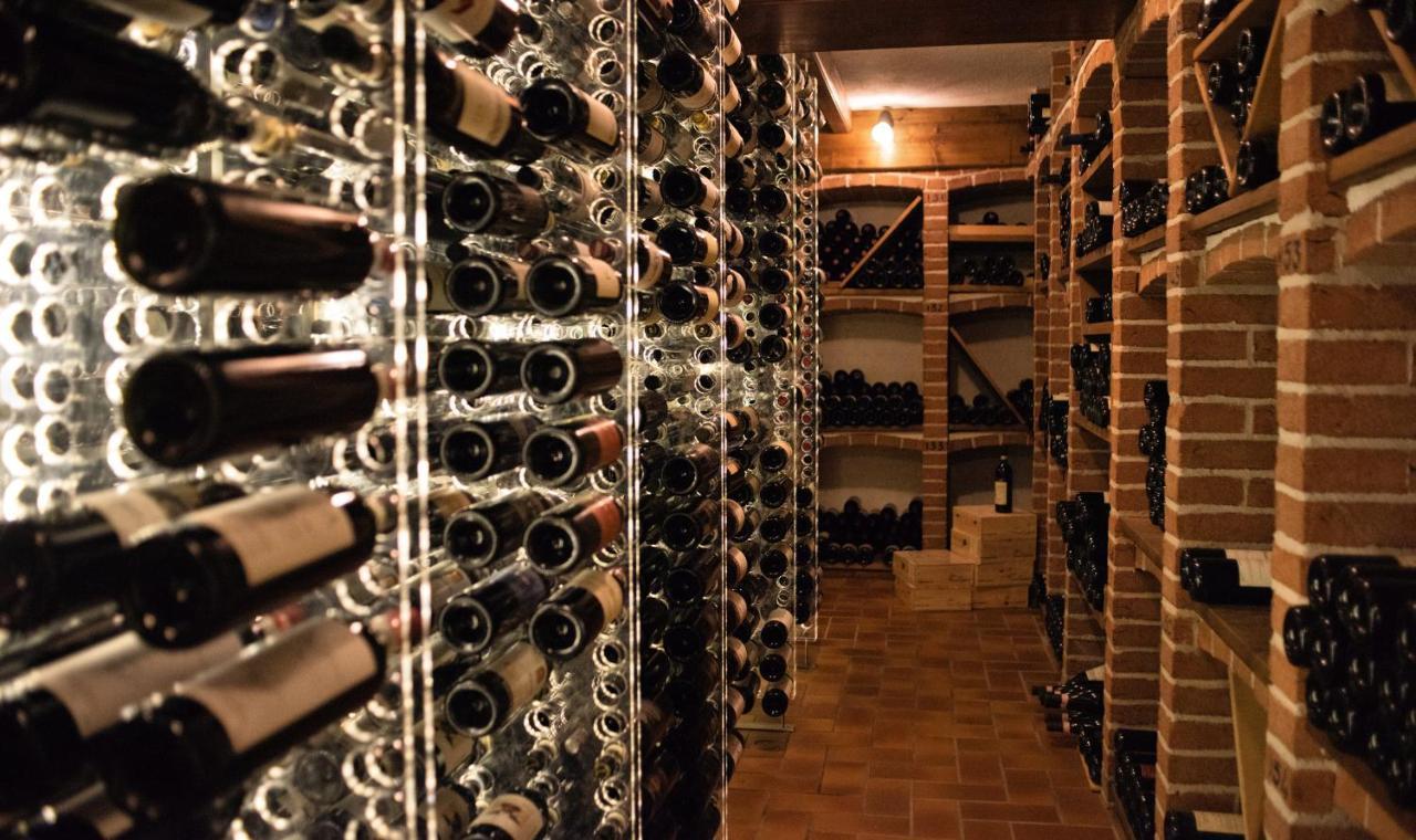 Felicin - Ristorante Albergo "Dimora Storica" Monforte dʼAlba Zewnętrze zdjęcie