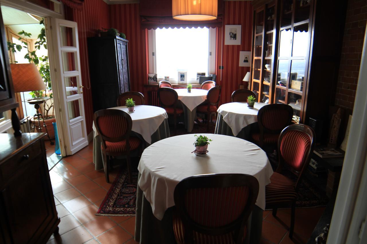 Felicin - Ristorante Albergo "Dimora Storica" Monforte dʼAlba Zewnętrze zdjęcie